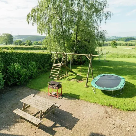 Дом отдыха Spacious Holiday In Chodes With Sauna